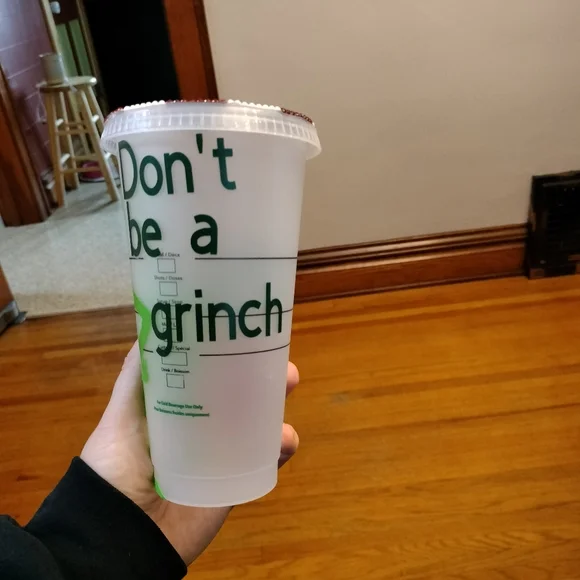 20oz mr.grinch clear tumbler - Picture 2 of 4